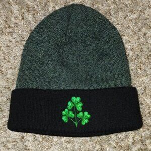 Stocking Hat/Cap Green Shamrock design on the front. NWOT.